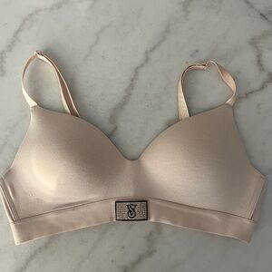 Victoria's Secret Blush Wireless Bra